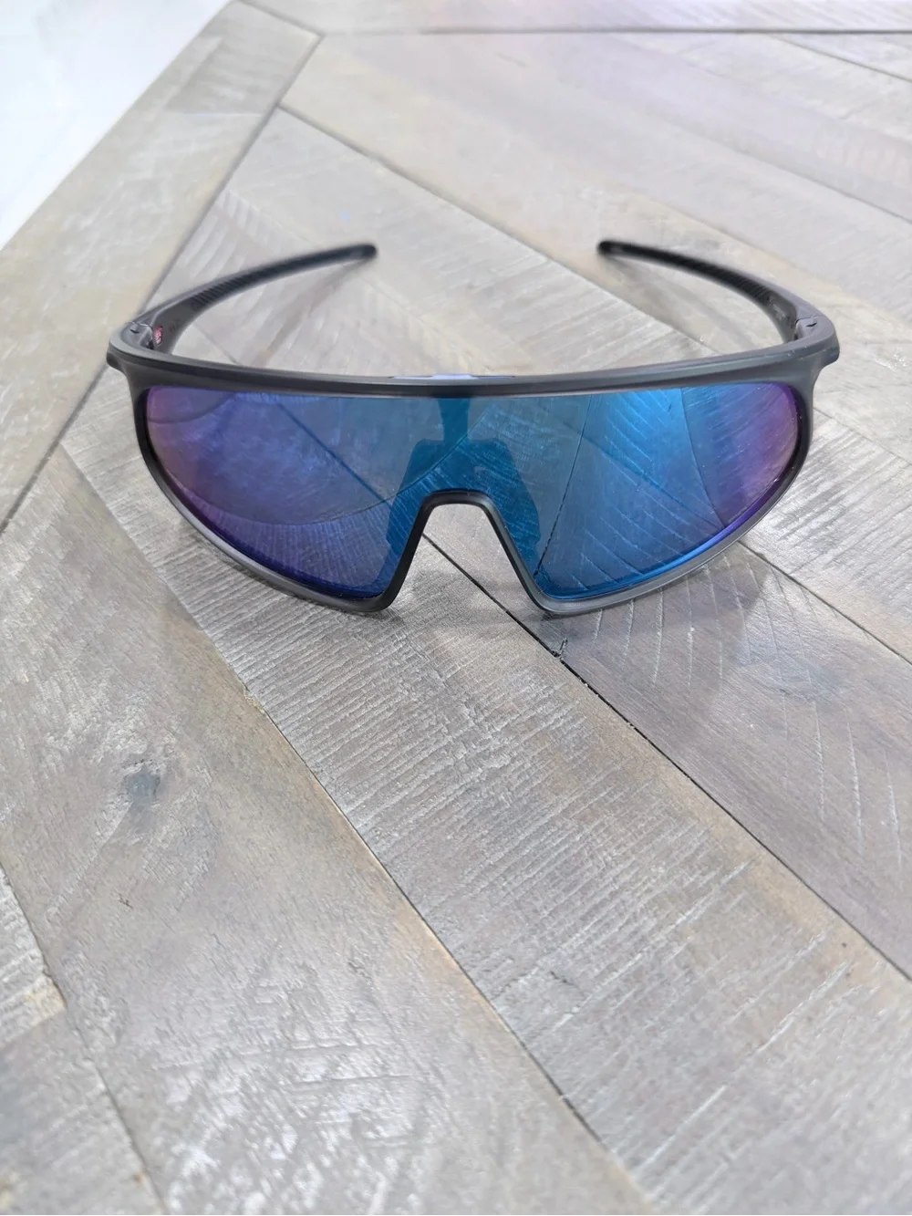 Oakley Shield Sunglasses with Blue Mirrored Lens and Black Frame